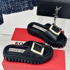 Roger Vivier Sandals